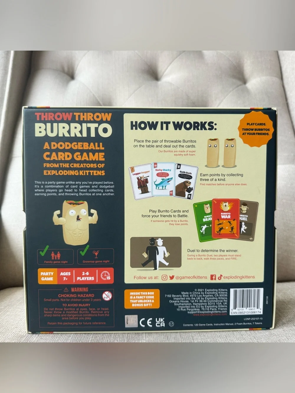 Throw Throw Burrito by Exploding Kittens - A Dodgeball Card Game